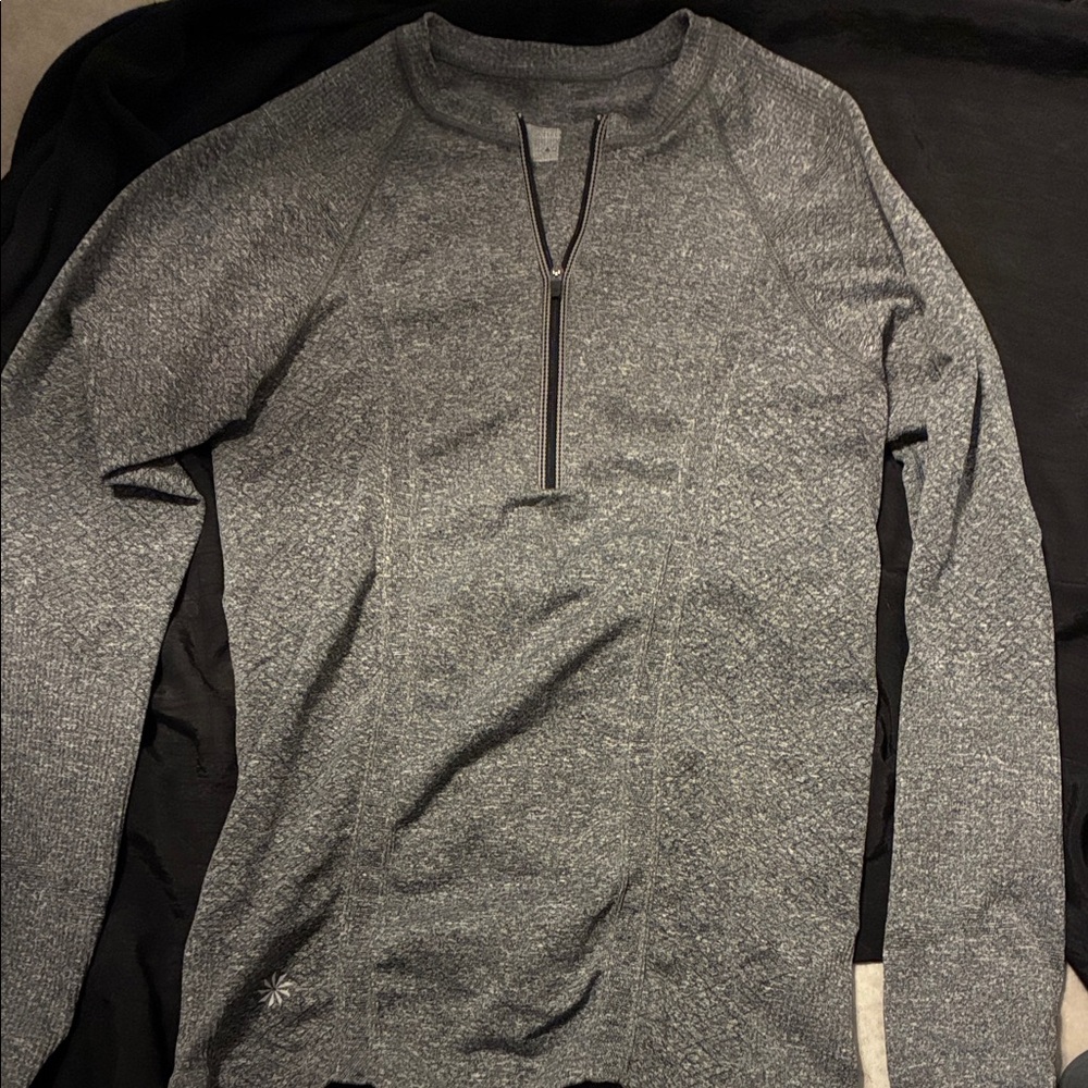 Athleta Gray Long Sleeve Tee